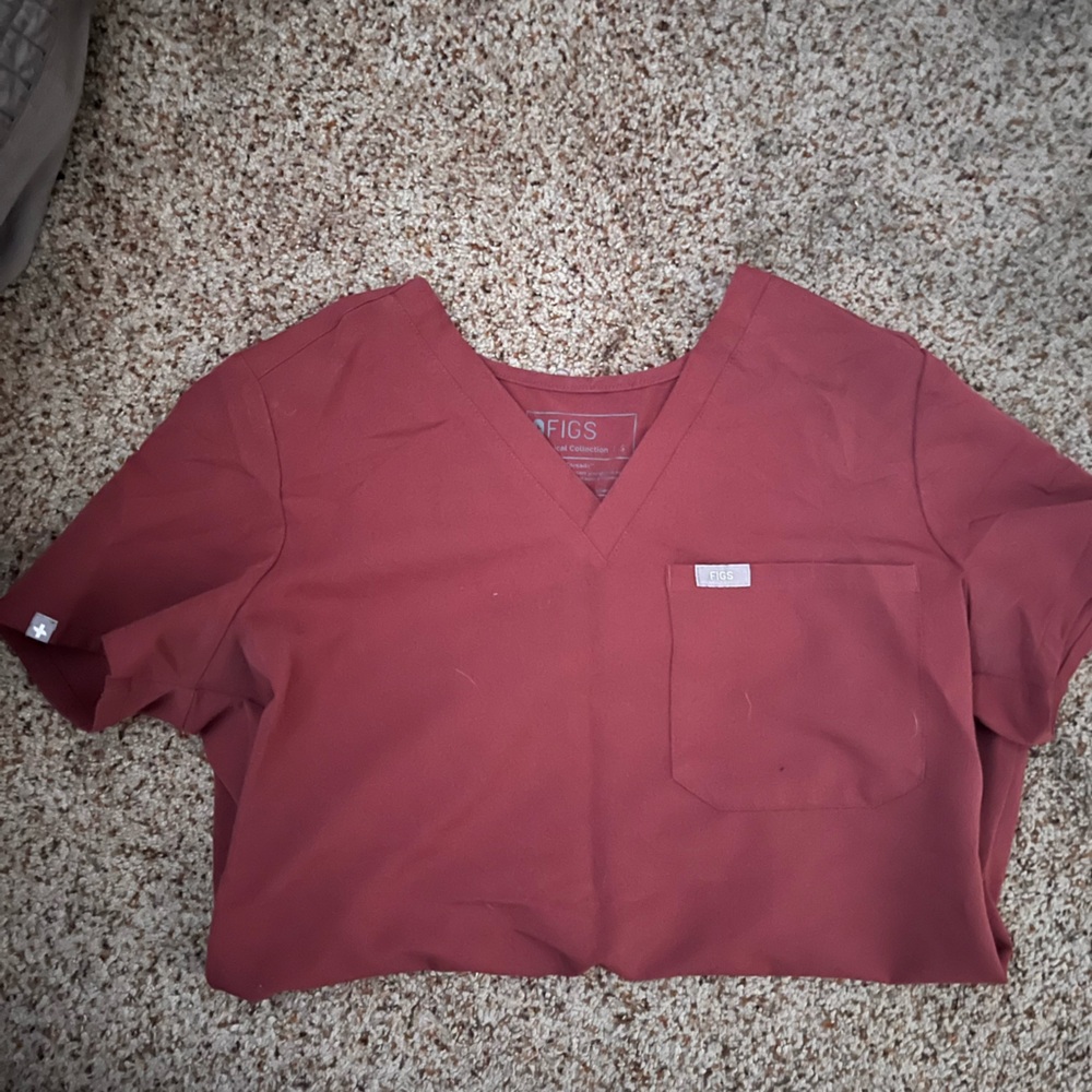 Figs Burgundy Scrub Set